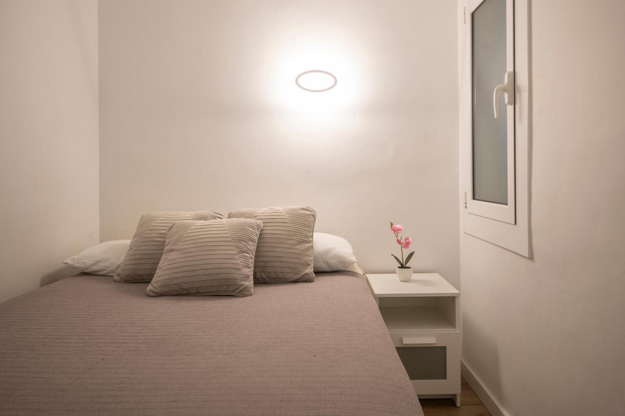Apartamento a 100 metros de la playa Pineda De Mar Exterior foto
